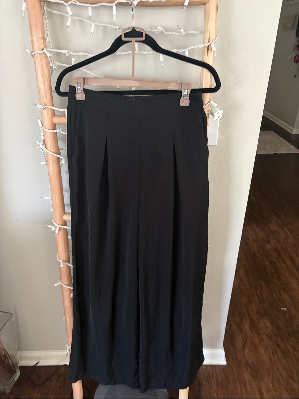 Forever 21 Black wide leg pants
